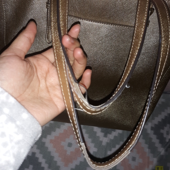 Purse - Picture 3 of 4